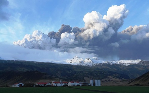 Volcano photo