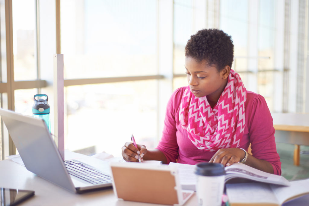 Lady at desk with laptop