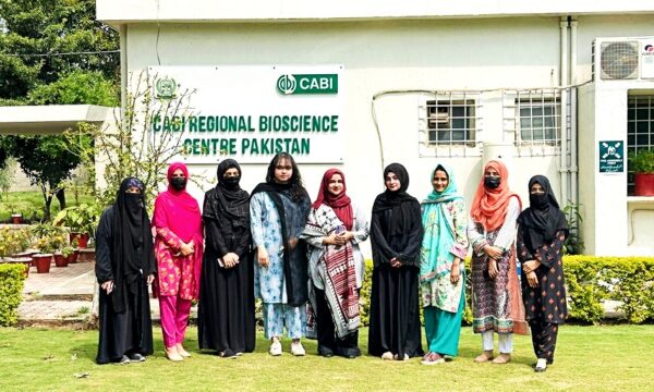 14- Group Photo(1)