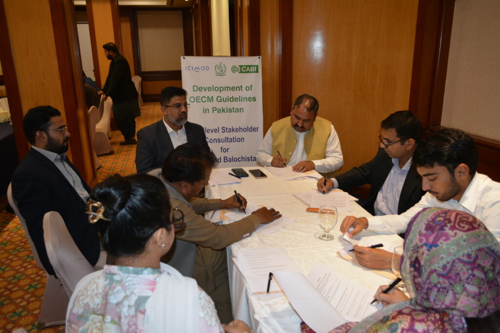 Pakistan OECM in discussion at consultations
